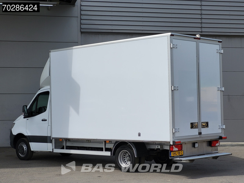 Mercedes-Benz Sprinter 514 CDI Automaat Bakwagen Dubbellucht Achterdeuren Navi Airco Cruise Carplay MBUX Euro6 Meubelbak Koffer 23m3 Airco Cruise contr - Fourgon: photos 2 Mercedes-Benz Sprinter 514 CDI Automaat Bakwagen Dubbellucht Achterdeuren Navi Airco Cruise Carplay MBUX Euro6 Meubelbak Koffer 23m3 Airco Cruise contr - Fourgon: photos 2