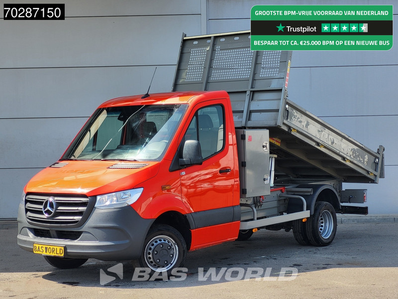 Mercedes-Benz Sprinter 514 CDI Kipper met Kist Dubbellucht 3,5t Trekhaak Airco Cruise Euro6 Tipper Benne Kieper 2m3 Airco Trekhaak Cruise control - Véhicule utilitaire benne: photos 1 Mercedes-Benz Sprinter 514 CDI Kipper met Kist Dubbellucht 3,5t Trekhaak Airco Cruise Euro6 Tipper Benne Kieper 2m3 Airco Trekhaak Cruise control - Véhicule utilitaire benne: photos 1