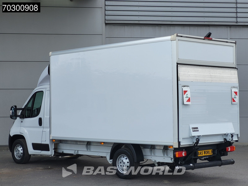 Opel Movano 140PK COMING SOON! Laadklep Bakwagen Airco Cruise Camera Euro6 Meubelbak Koffer 18m3 Airco Cruise control - Fourgon: photos 2 Opel Movano 140PK COMING SOON! Laadklep Bakwagen Airco Cruise Camera Euro6 Meubelbak Koffer 18m3 Airco Cruise control - Fourgon: photos 2