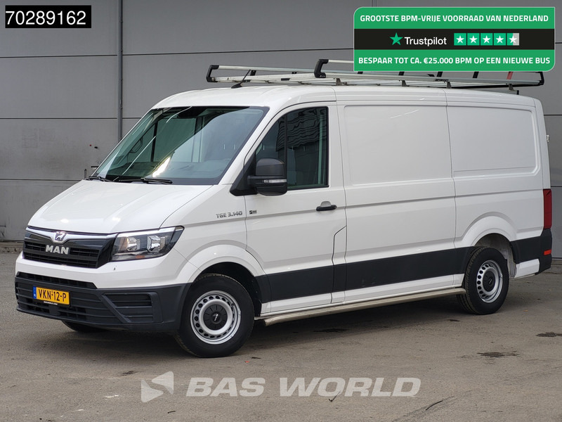 Volkswagen Crafter 140pk Automaat L3H2 Trekhaak Airco Cruise Imperiaal Euro6 L2H1 11m3 Airco Trekhaak Cruise control - Fourgon utilitaire: photos 1 Volkswagen Crafter 140pk Automaat L3H2 Trekhaak Airco Cruise Imperiaal Euro6 L2H1 11m3 Airco Trekhaak Cruise control - Fourgon utilitaire: photos 1