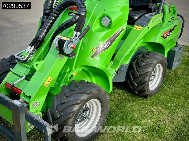 Avant E527 TDL - Chargeuse sur pneus: photos 3 Avant E527 TDL - Chargeuse sur pneus: photos 3