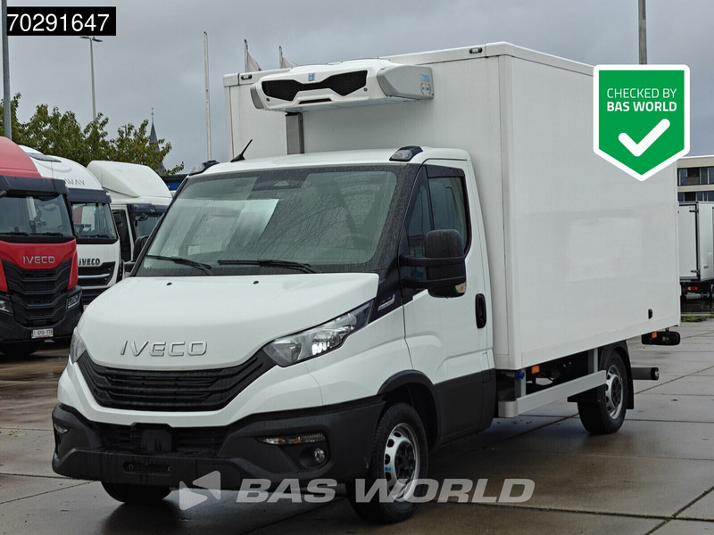 Iveco Daily 35S18 3.0L Automaat Laadklep Koelwagen Zanotti Z380 230v Stekker ACC Navi Airco Camera Euro6 Bakwagen Gekoeld Koel Koeler Kühl K - Véhicule utilitaire frigorifique: photos 1 Iveco Daily 35S18 3.0L Automaat Laadklep Koelwagen Zanotti Z380 230v Stekker ACC Navi Airco Camera Euro6 Bakwagen Gekoeld Koel Koeler Kühl K - Véhicule utilitaire frigorifique: photos 1