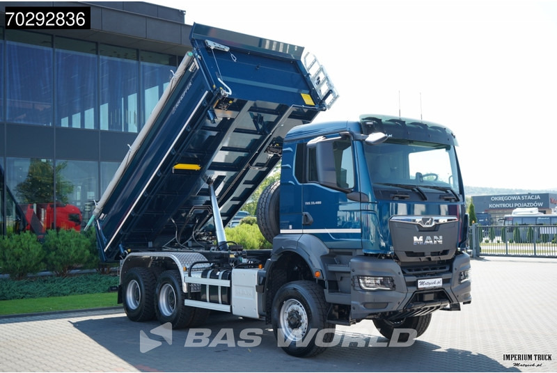 MAN TGS 33.480 TGS 6X6 11m3 KH-3-Way Kipper 6x6 Steel Suspension Automatic Big-Axle Euro 6 - Camion benne: photos 3 MAN TGS 33.480 TGS 6X6 11m3 KH-3-Way Kipper 6x6 Steel Suspension Automatic Big-Axle Euro 6 - Camion benne: photos 3