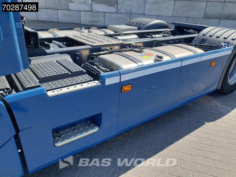 Scania P500 P 4X2 Car Transport Hydraulik Retarder Full-Air 2x Tanks - Tracteur routier: photos 3 Scania P500 P 4X2 Car Transport Hydraulik Retarder Full-Air 2x Tanks - Tracteur routier: photos 3