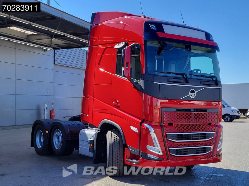 Volvo FH 500 6X2 NEW! Retarder I-Parkcool Lift+Lenkachse ACC LED Euro 6 - Tracteur routier: photos 3 Volvo FH 500 6X2 NEW! Retarder I-Parkcool Lift+Lenkachse ACC LED Euro 6 - Tracteur routier: photos 3