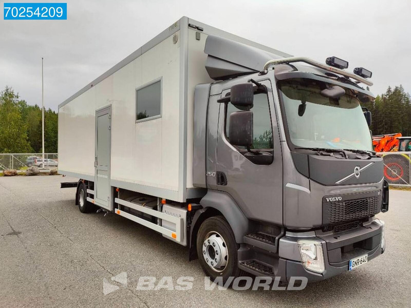 Volvo FL 250 4X2 Like NEW! Exhibition truck EURO 6 - Camion fourgon: photos 3 Volvo FL 250 4X2 Like NEW! Exhibition truck EURO 6 - Camion fourgon: photos 3