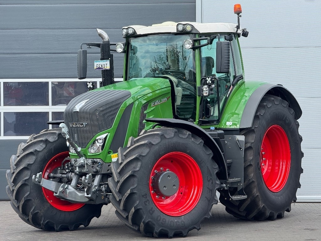 Fendt 930 Vario S4 Profi Plus - Tracteur agricole: photos 2 Fendt 930 Vario S4 Profi Plus - Tracteur agricole: photos 2
