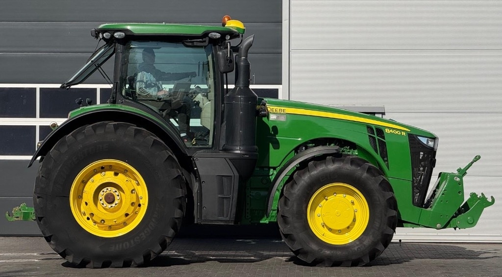 John Deere 8400 R - Tracteur agricole: photos 4 John Deere 8400 R - Tracteur agricole: photos 4