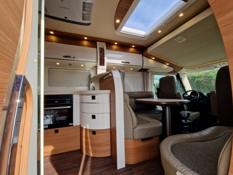 Carthago Chic C-Line I 5.9 XL LE - Camping-car intégral: photos 4 Carthago Chic C-Line I 5.9 XL LE - Camping-car intégral: photos 4