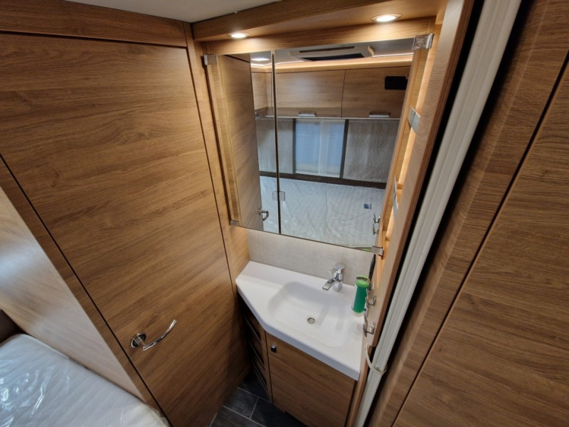 Caravane neuf Tabbert Da Vinci 490 TD 2,3: photos 10 Caravane neuf Tabbert Da Vinci 490 TD 2,3: photos 10