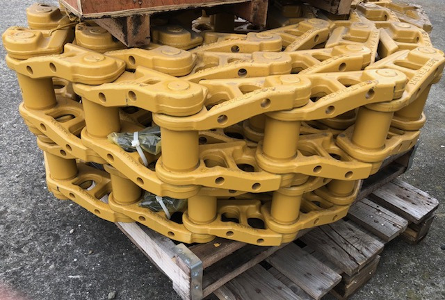 Caterpillar D5H track chain - Chenille pour Bulldozer: photos 1 Caterpillar D5H track chain - Chenille pour Bulldozer: photos 1