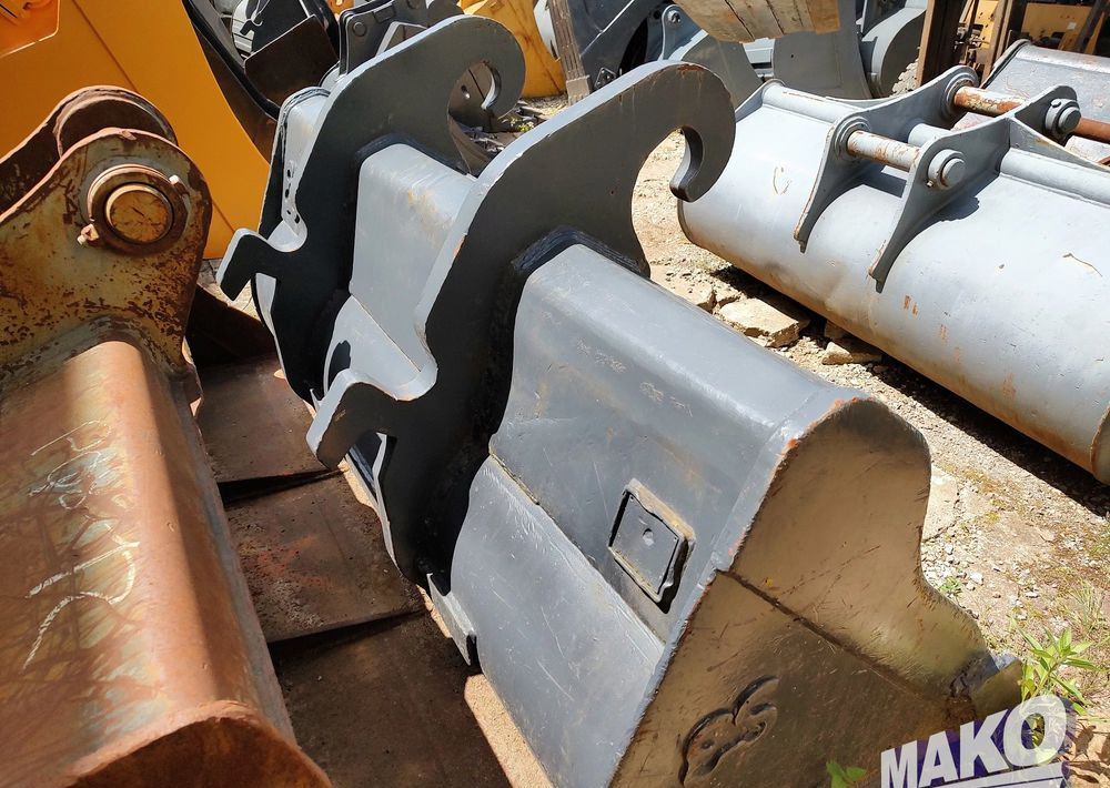 Łyżka skarpowa Eurosteel 200cm Verachtert CW45 - Accessoire pour Engins de chantier: photos 5 Łyżka skarpowa Eurosteel 200cm Verachtert CW45 - Accessoire pour Engins de chantier: photos 5