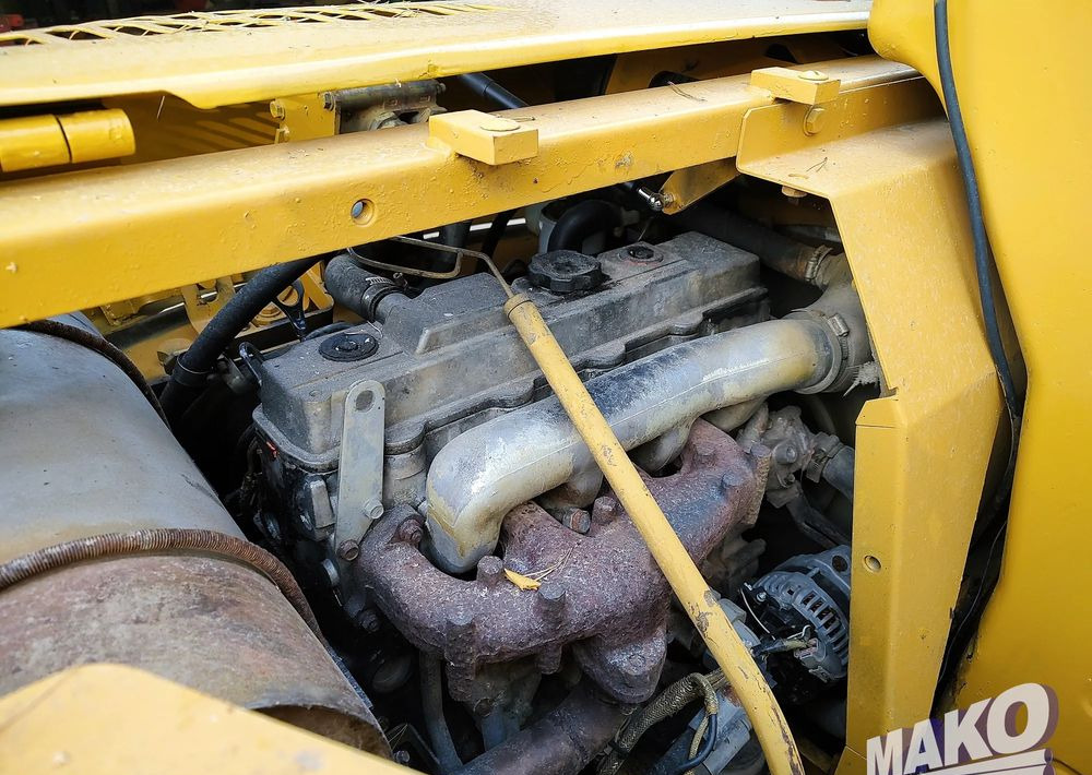 Pelle sur chenille Caterpillar 308C: photos 11