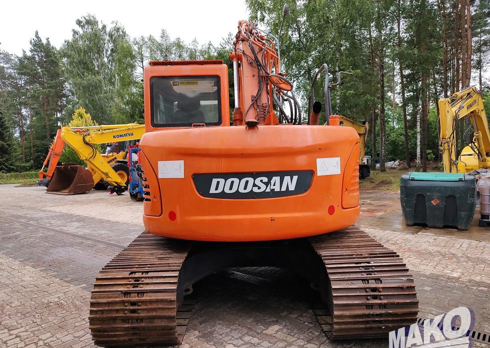 Doosan DX140LCR - Pelle sur chenille: photos 3 Doosan DX140LCR - Pelle sur chenille: photos 3
