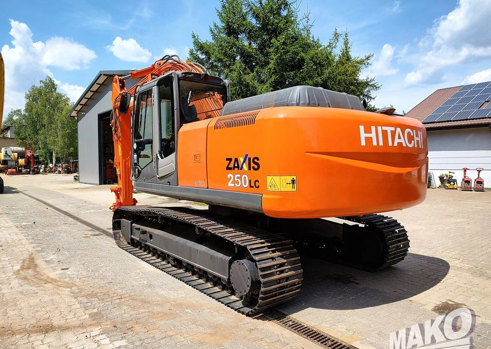 Hitachi ZX250 LCN-3 - Pelle sur chenille: photos 3 Hitachi ZX250 LCN-3 - Pelle sur chenille: photos 3