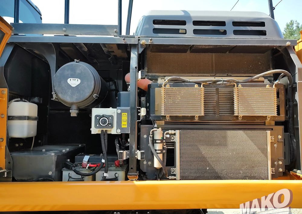 Pelle sur chenille Komatsu CX 300D: photos 11 Pelle sur chenille Komatsu CX 300D: photos 11