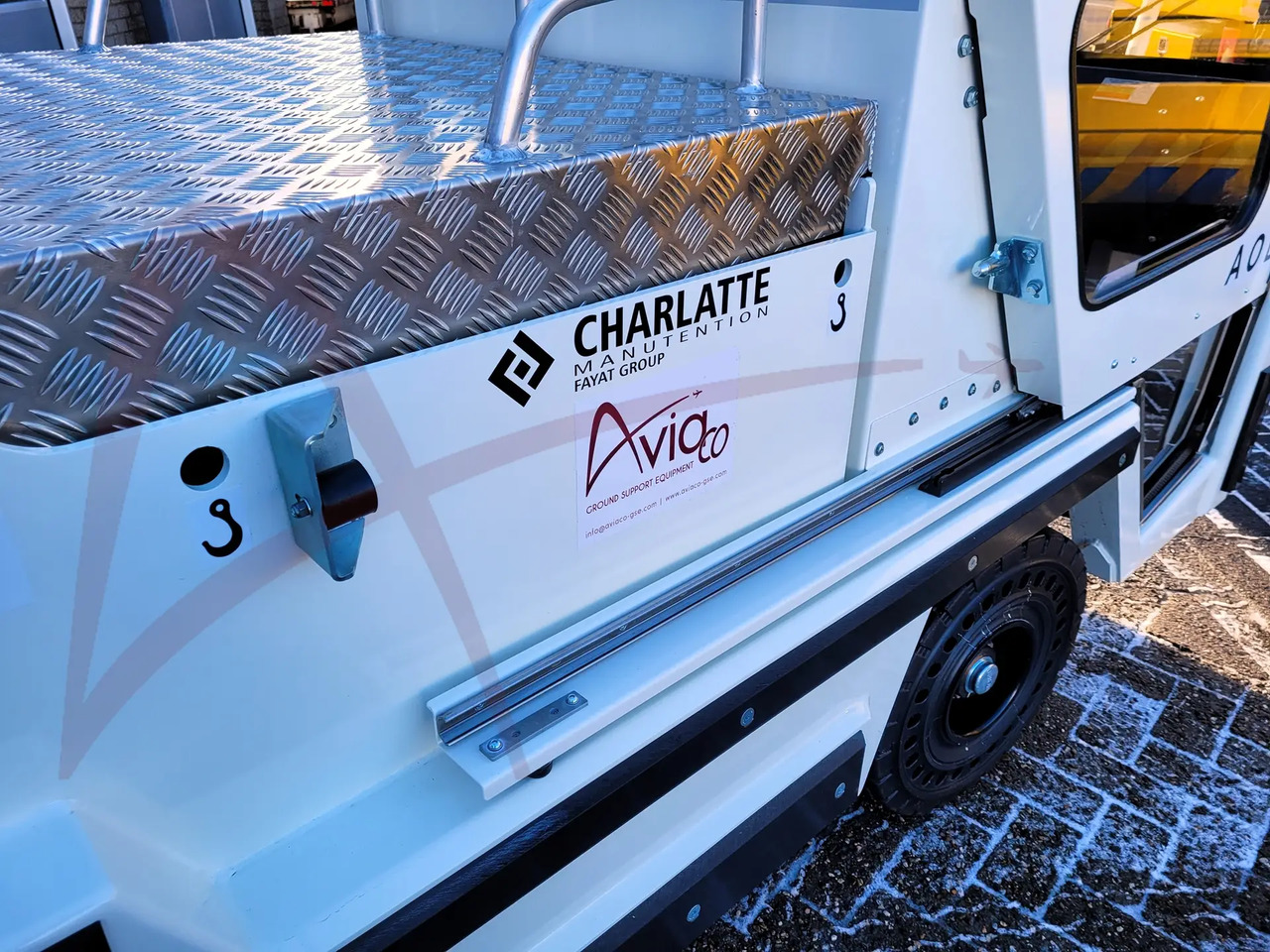 CHARLATTE T135 EVO - Tracteur à bagages: photos 4 CHARLATTE T135 EVO - Tracteur à bagages: photos 4