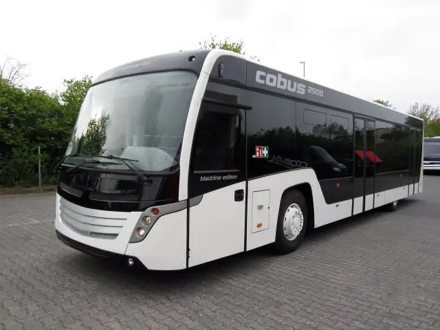 CONTRAC COBUS 2500 - Bus de l'aéroport: photos 1 CONTRAC COBUS 2500 - Bus de l'aéroport: photos 1