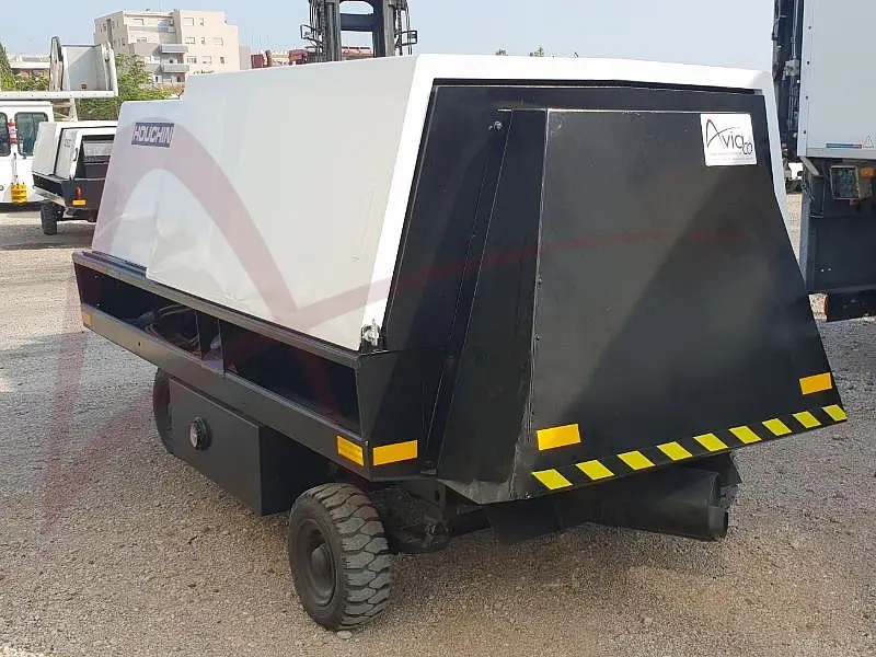 HOUCHIN 690 C90 - Groupe électrogène au sol: photos 1 HOUCHIN 690 C90 - Groupe électrogène au sol: photos 1