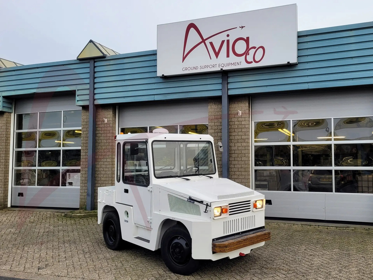 MULAG COMET 6P - Tracteur à bagages: photos 1 MULAG COMET 6P - Tracteur à bagages: photos 1