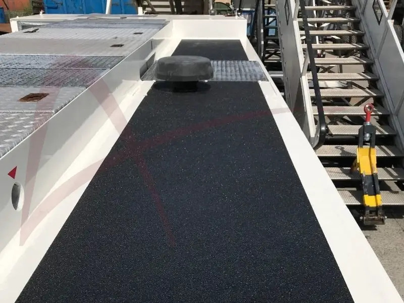 SCHOPF F396W - Tracteur d'avions: photos 3 SCHOPF F396W - Tracteur d'avions: photos 3