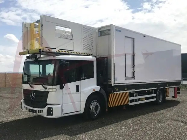 TECNOVE ECONIC 1827 - Camion de catering: photos 2 TECNOVE ECONIC 1827 - Camion de catering: photos 2