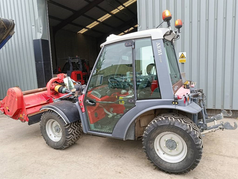 Aebi tt280 TT280 maaier mower airco werktuigdrager CE - Remorque agricole: photos 3 Aebi tt280 TT280 maaier mower airco werktuigdrager CE - Remorque agricole: photos 3