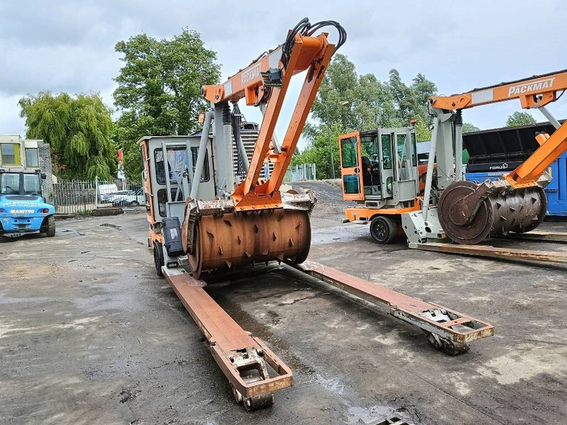Engins de chantier pour transport de déchets PACKMAT PK451containeraandruk afval arm compactor: photos 7