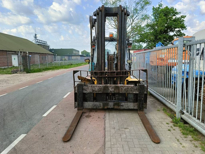 Hyster H 7.00 XL 7 ton heftruck forklift stapler diesel - Chariot élévateur diesel: photos 4 Hyster H 7.00 XL 7 ton heftruck forklift stapler diesel - Chariot élévateur diesel: photos 4