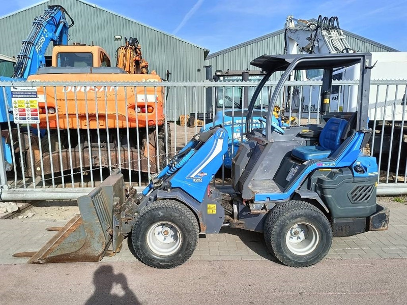 MultiOne 6.3 SD minishovel loader lader 4x4 uitschuifmast - Chargeuse sur pneus: photos 1 MultiOne 6.3 SD minishovel loader lader 4x4 uitschuifmast - Chargeuse sur pneus: photos 1