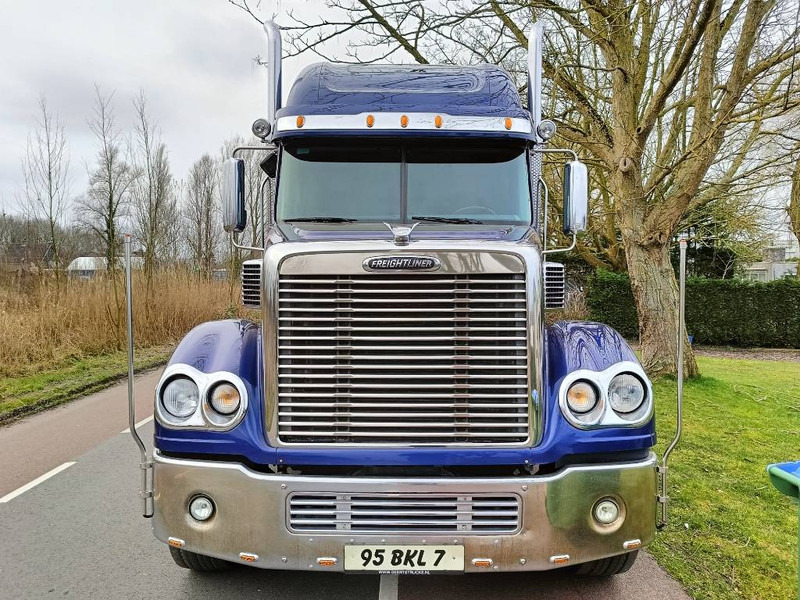 Freightliner Coronado 500 hp caterpillar truck trekker euro5 - Tracteur routier: photos 3 Freightliner Coronado 500 hp caterpillar truck trekker euro5 - Tracteur routier: photos 3