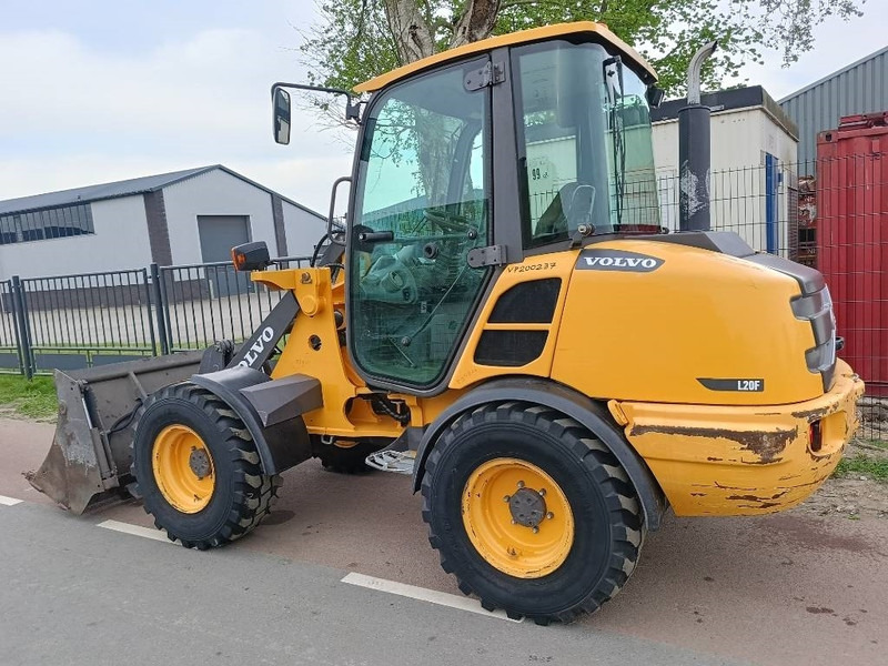 Volvo L 20 F-P shovel wiellader loader lader 2012 bak - Chargeuse sur pneus: photos 3 Volvo L 20 F-P shovel wiellader loader lader 2012 bak - Chargeuse sur pneus: photos 3
