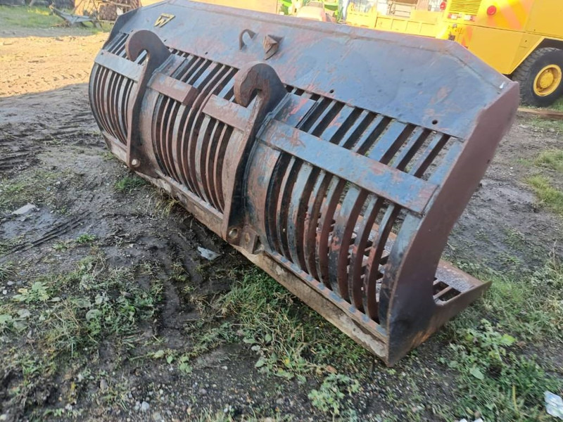 Puinbak 2,6 m JCB eurostill verachtert netjes - Godet pour Engins de chantier: photos 4 Puinbak 2,6 m JCB eurostill verachtert netjes - Godet pour Engins de chantier: photos 4