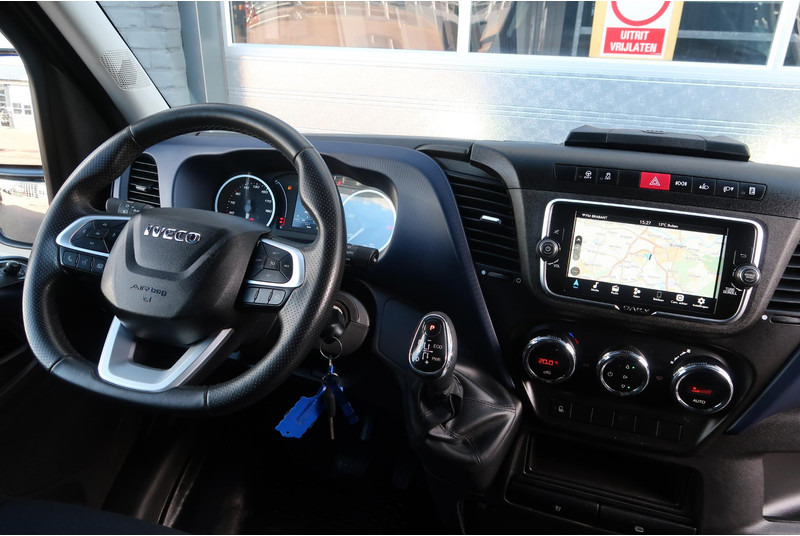 Iveco Daily 35S18HV 3.0 35 L2 H2 AUT/ LED/ CAMERA/ 3.5T/ CRUISE/ CLIMA/ TREKHAAK - Fourgon utilitaire: photos 5 Iveco Daily 35S18HV 3.0 35 L2 H2 AUT/ LED/ CAMERA/ 3.5T/ CRUISE/ CLIMA/ TREKHAAK - Fourgon utilitaire: photos 5