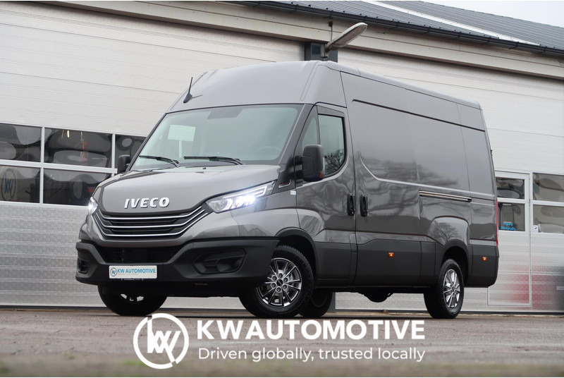 Iveco Daily 35S18HV 3.0 L2H2 AUT/ 2X SCHUIFDEUR/ CAMERA/ LED/ CRUISE/ CLIMA/ NAVI - Fourgon utilitaire: photos 1 Iveco Daily 35S18HV 3.0 L2H2 AUT/ 2X SCHUIFDEUR/ CAMERA/ LED/ CRUISE/ CLIMA/ NAVI - Fourgon utilitaire: photos 1