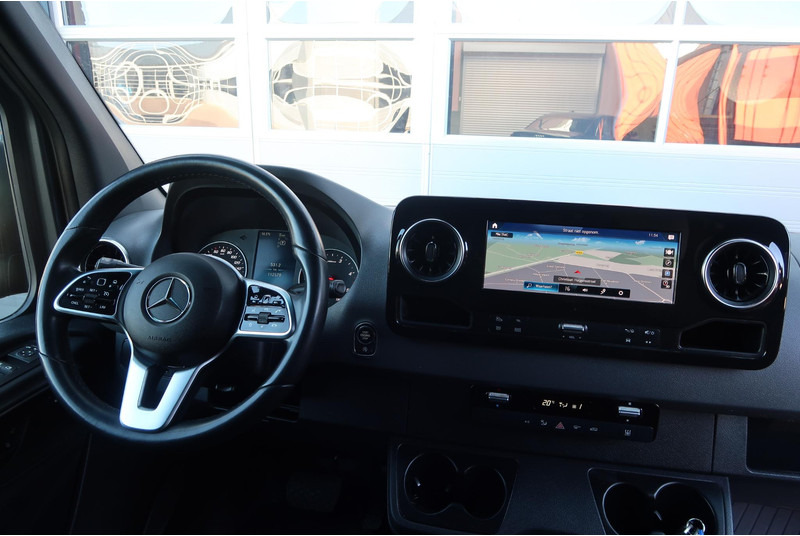 Mercedes-Benz Sprinter 316 2.2 CDI L2H2 AUT/ 360/ LED/ STAND/ MBUX/ CRUISE/ CLIMA - Fourgon utilitaire: photos 5 Mercedes-Benz Sprinter 316 2.2 CDI L2H2 AUT/ 360/ LED/ STAND/ MBUX/ CRUISE/ CLIMA - Fourgon utilitaire: photos 5