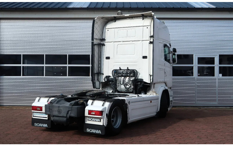 Scania R520 V8 RETARDER/ DIFF LOCK/ PARK AIRCO/ 2X TANK - Tracteur routier: photos 5 Scania R520 V8 RETARDER/ DIFF LOCK/ PARK AIRCO/ 2X TANK - Tracteur routier: photos 5