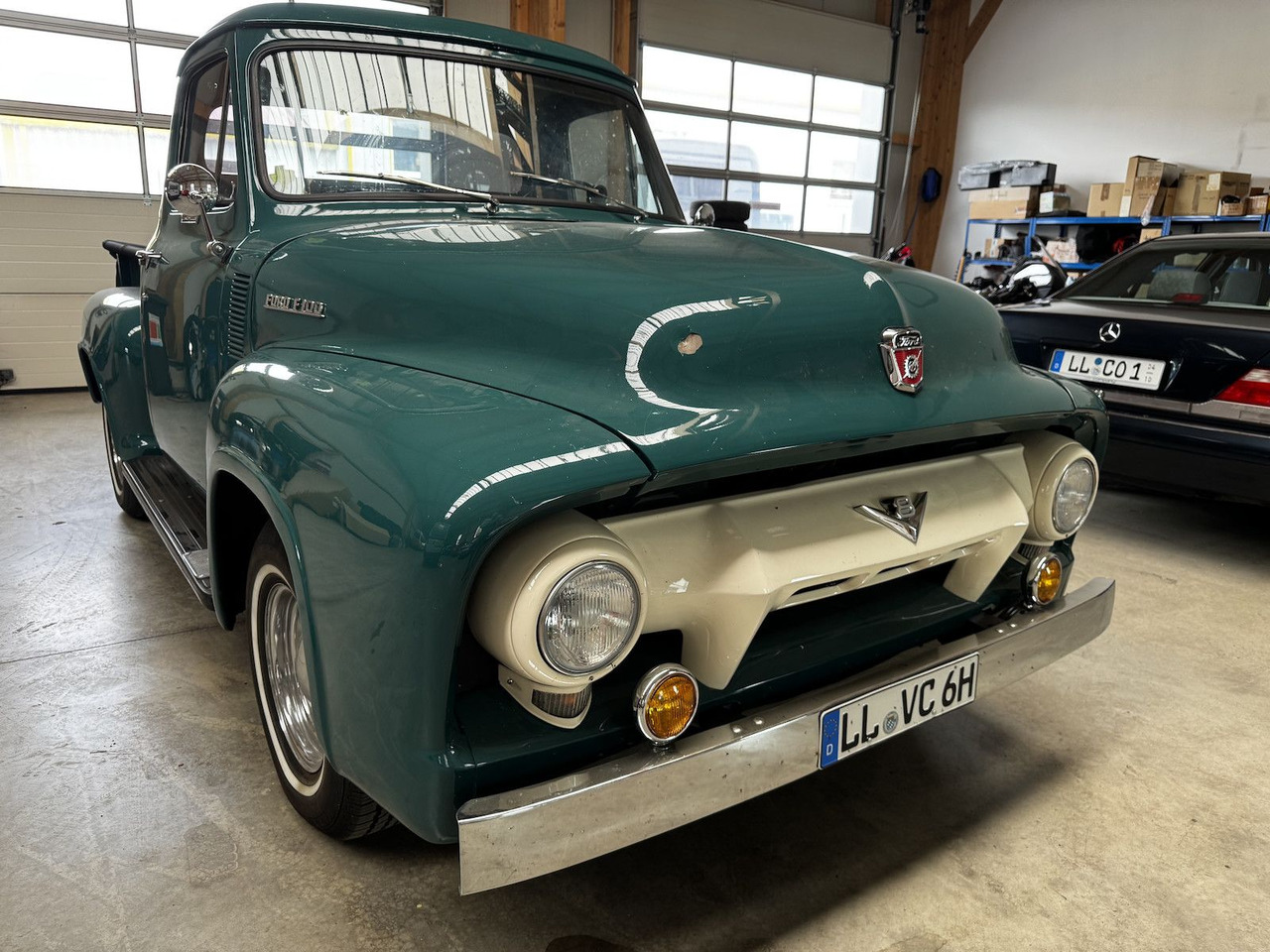 Ford F 100 V8 PickUp Custom Cab Top! - SUV: photos 4 Ford F 100 V8 PickUp Custom Cab Top! - SUV: photos 4