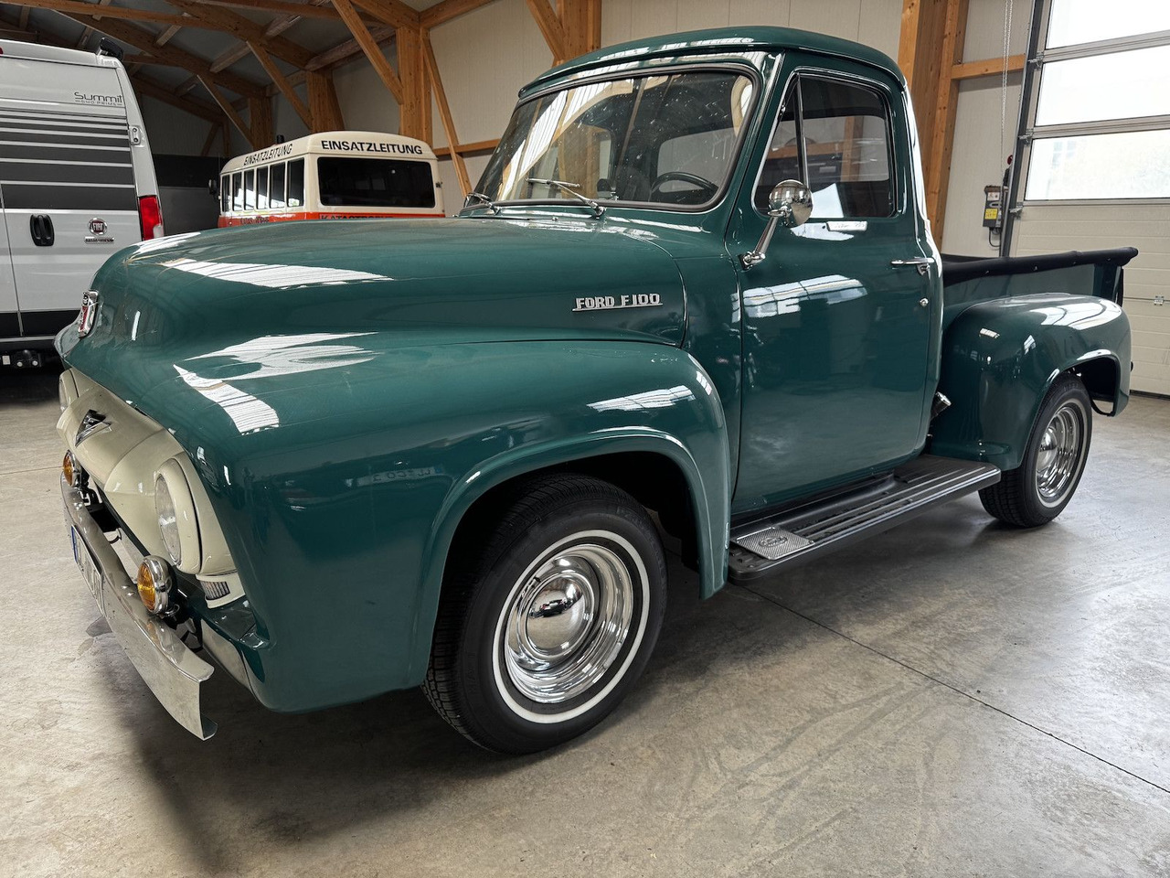Ford F 100 V8 PickUp Custom Cab Top! - SUV: photos 3 Ford F 100 V8 PickUp Custom Cab Top! - SUV: photos 3
