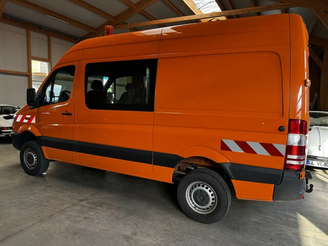 MERCEDES-BENZ Sprinter 316 CDI 4x4 Allrad L2H2 1. Hand! - Fourgon utilitaire, Utilitaire double cabine: photos 2 MERCEDES-BENZ Sprinter 316 CDI 4x4 Allrad L2H2 1. Hand! - Fourgon utilitaire, Utilitaire double cabine: photos 2