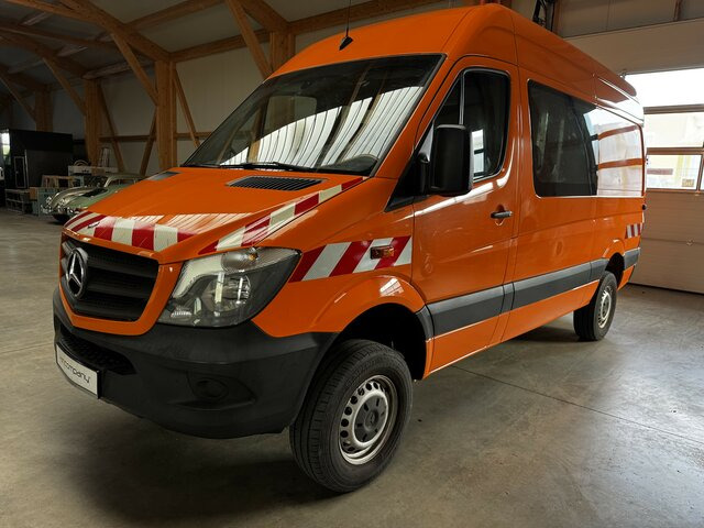 MERCEDES-BENZ Sprinter 316 CDI 4x4 Allrad L2H2 1. Hand! - Fourgon utilitaire, Utilitaire double cabine: photos 1 MERCEDES-BENZ Sprinter 316 CDI 4x4 Allrad L2H2 1. Hand! - Fourgon utilitaire, Utilitaire double cabine: photos 1