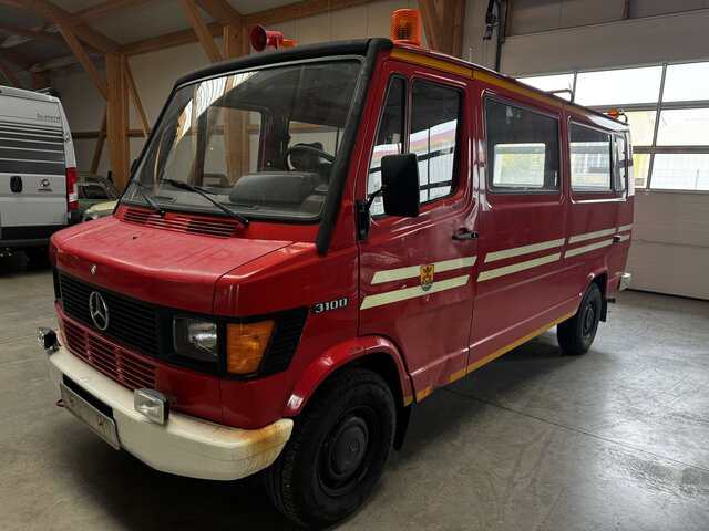 MERCEDES-BENZ T1 310 D Bremer Kombi Feuerwehr1. Hand... - Voiture: photos 1 MERCEDES-BENZ T1 310 D Bremer Kombi Feuerwehr1. Hand... - Voiture: photos 1