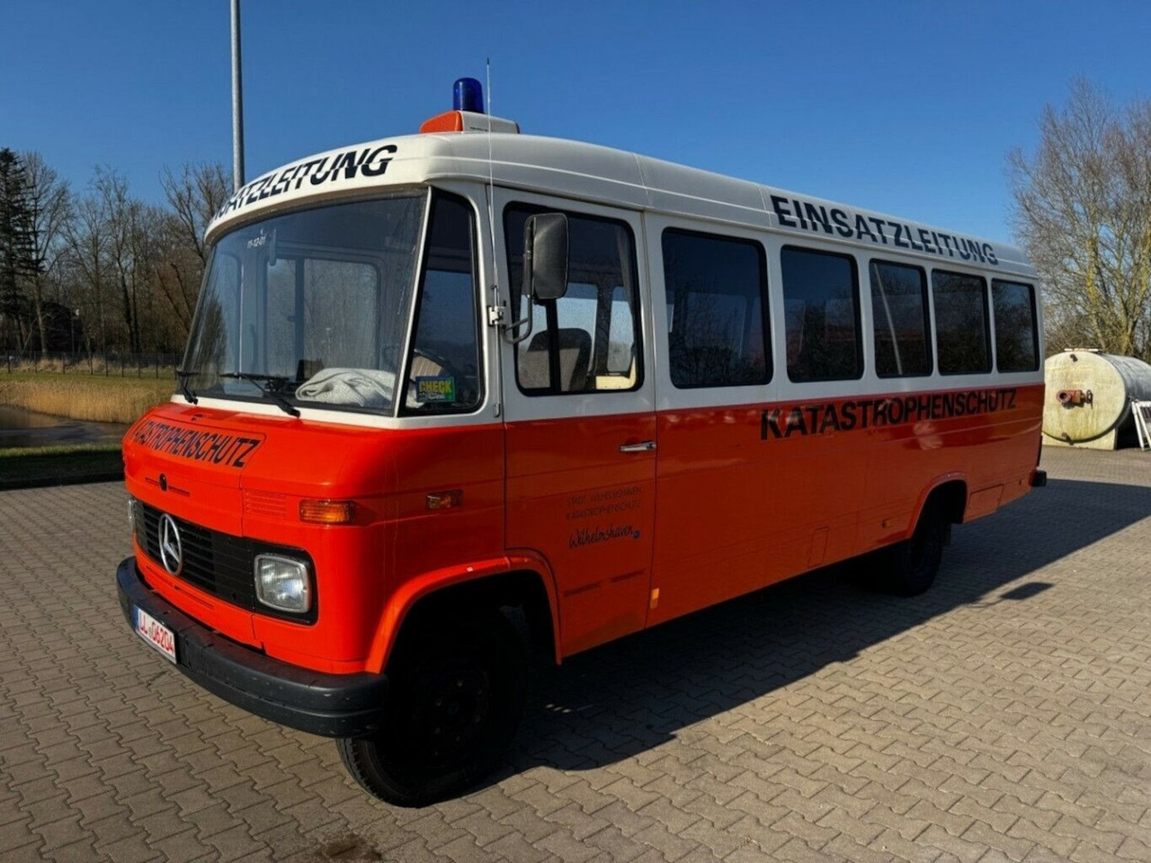 Mercedes-Benz O 309 D 608 613 Mercedes-Benz O 309D 608D H-Kennzeichen - Fourgon utilitaire: photos 2 Mercedes-Benz O 309 D 608 613 Mercedes-Benz O 309D 608D H-Kennzeichen - Fourgon utilitaire: photos 2