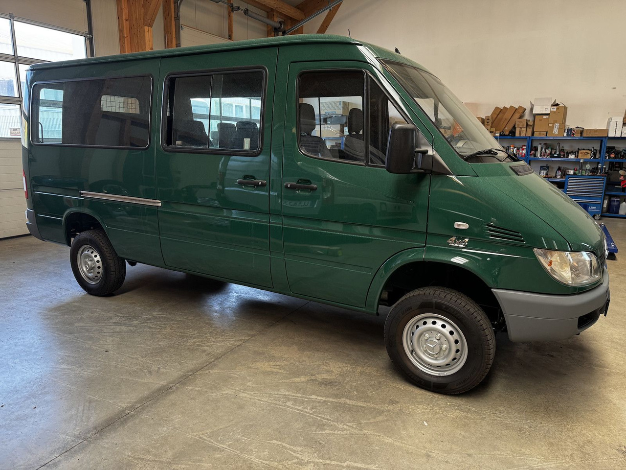 Mercedes-Benz Sprinter 313 CDI 4x4 Allrad Untersetzung Sperre - Transport de personnes: photos 4 Mercedes-Benz Sprinter 313 CDI 4x4 Allrad Untersetzung Sperre - Transport de personnes: photos 4