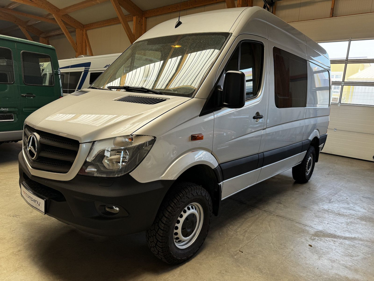 Mercedes-Benz Sprinter 316 CDI 4x4 ZG3 8-Sitzer wie neu! - Fourgon utilitaire, Utilitaire double cabine: photos 1 Mercedes-Benz Sprinter 316 CDI 4x4 ZG3 8-Sitzer wie neu! - Fourgon utilitaire, Utilitaire double cabine: photos 1