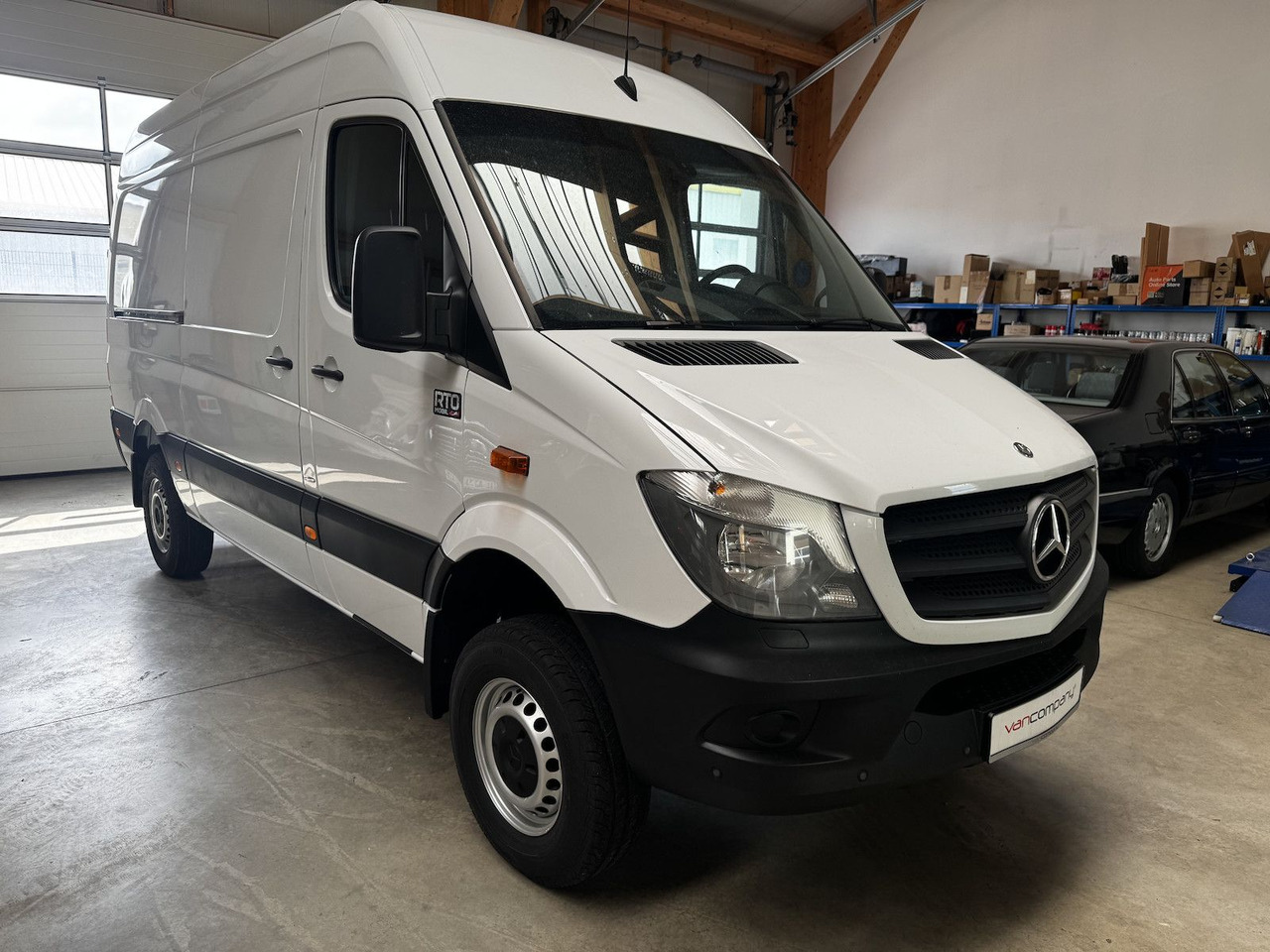 Mercedes-Benz Sprinter 319 CDI 4x4 3.0 V6 Untersetzung 1a! - Fourgon aménagé: photos 3 Mercedes-Benz Sprinter 319 CDI 4x4 3.0 V6 Untersetzung 1a! - Fourgon aménagé: photos 3