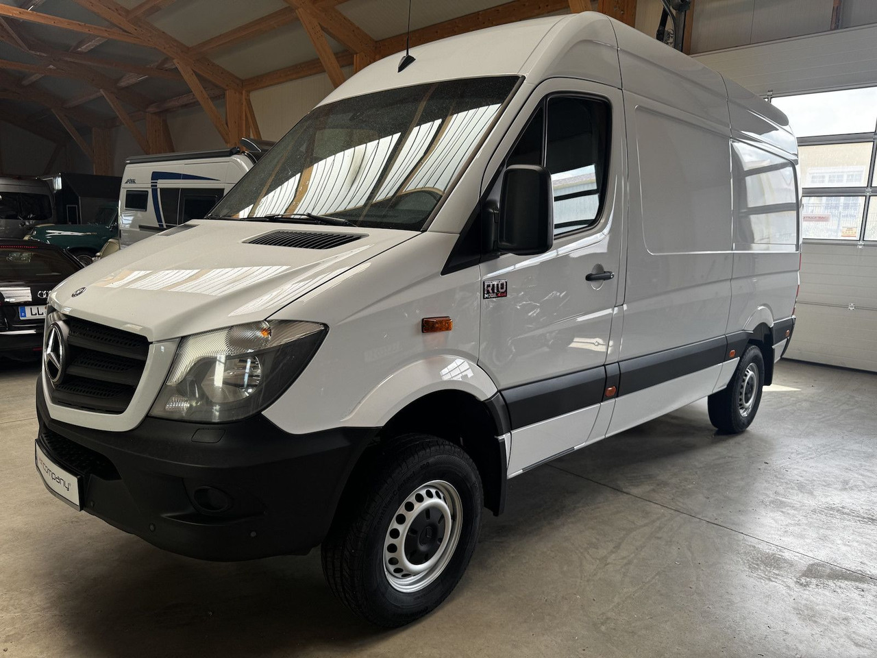 Mercedes-Benz Sprinter 319 CDI 4x4 3.0 V6 Untersetzung 1a! - Fourgon aménagé: photos 1 Mercedes-Benz Sprinter 319 CDI 4x4 3.0 V6 Untersetzung 1a! - Fourgon aménagé: photos 1