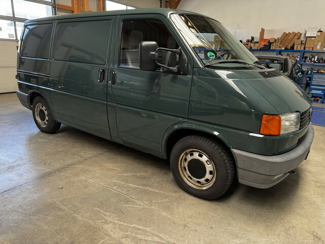 VW T4 2.5 Syncro 1. Hand H-Kennzeichen - Fourgonnette: photos 1 VW T4 2.5 Syncro 1. Hand H-Kennzeichen - Fourgonnette: photos 1