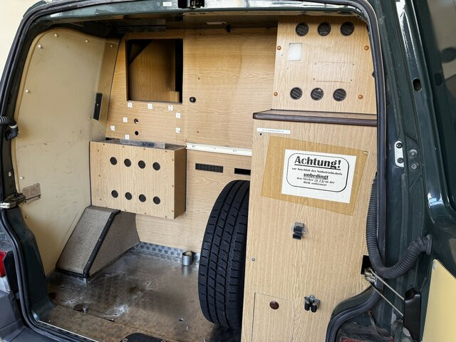 VW T4 2.5 Syncro 1. Hand H-Kennzeichen - Fourgonnette: photos 2 VW T4 2.5 Syncro 1. Hand H-Kennzeichen - Fourgonnette: photos 2