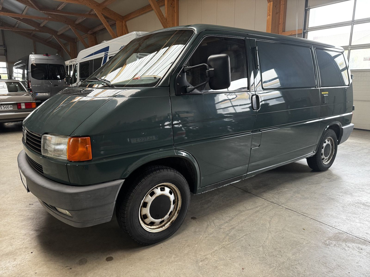 Volkswagen T4 2.5 Syncro 1. Hand H-Kennzeichen - Voiture: photos 1 Volkswagen T4 2.5 Syncro 1. Hand H-Kennzeichen - Voiture: photos 1